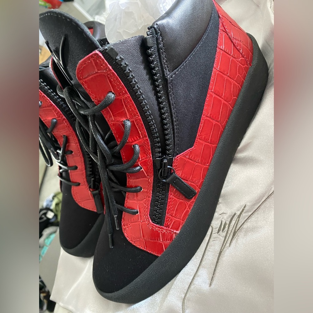 Giuseppe sneakers worn once size 44.5